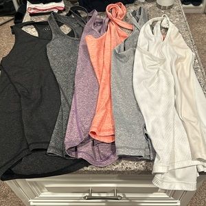 Pack of six tank top all large